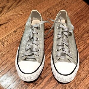 Glitter silver converse size 9